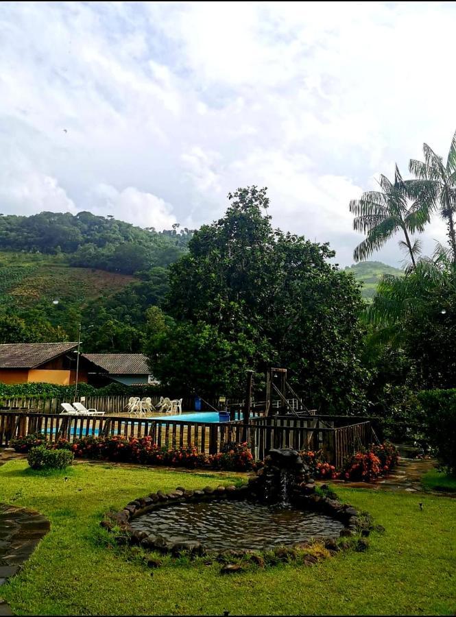 Domingos Martins A Sua Casa Nas Margens Do Rio Villa Kültér fotó
